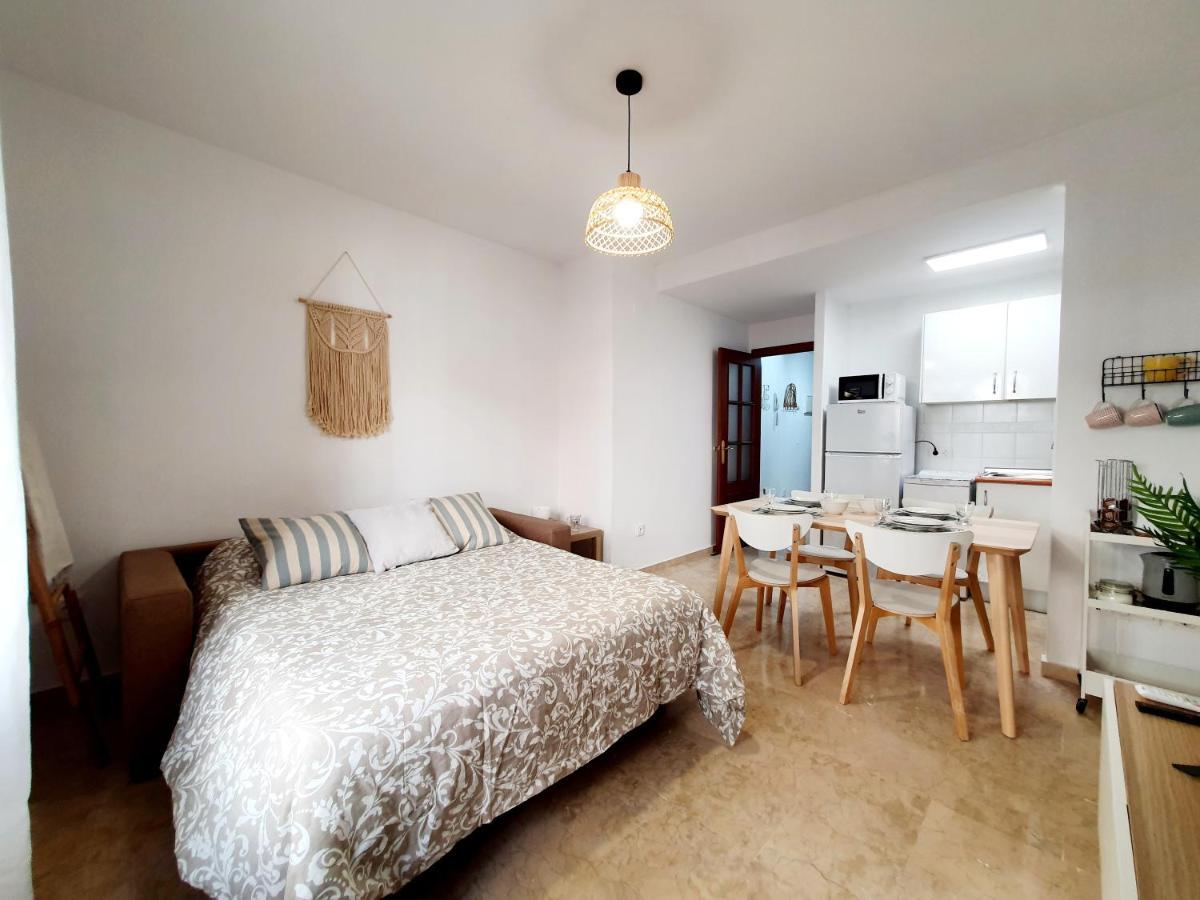 Spanish Home Fuengirola Bagian luar foto